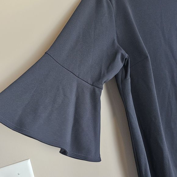 Calvin Klein 20W NWT Black Bell Sleeve Boat Neck Sheath Dress Casual Formal - Picture 3 of 9